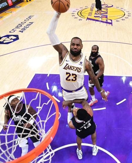 Una Leyenda De La Nba Define La Acción De Lebron James Como El Mate Del Siglo