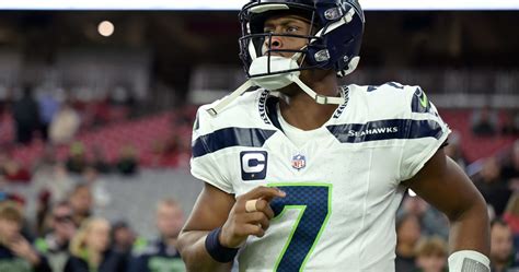 Seahawks Geno Smith Remains Qb Over Sam Howell After Commanders Trade