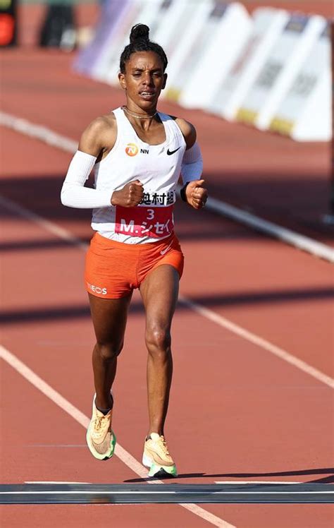 【大阪国際女子マラソン】エチオピアのデッセが優勝 安藤友香が日本人トップの3位／詳細 陸上ライブ速報 日刊スポーツ