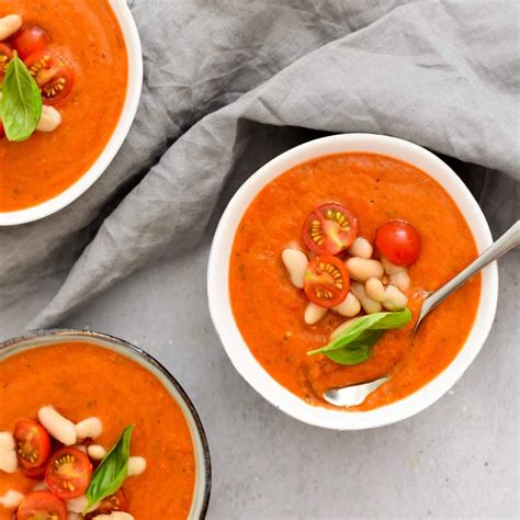 Maaltijdsoep Van Geroosterde Paprika En Honingtomaten De Hippe