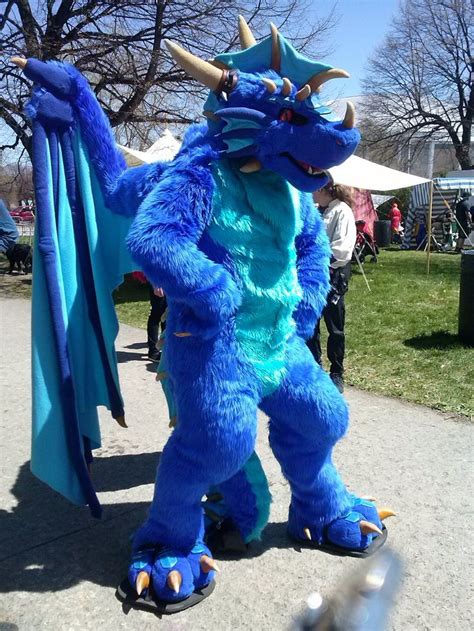 Pin by Mouffy Blackpaw on Fursuit Dragon | Dragon fursuit, Anthro furry, Furry costume