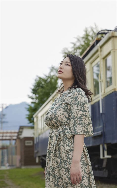 Kei Fubuki 風吹ケイ, 写真集 Venus 「Cool Beauty Vol.03 〜Ver.02〜」 Set.02 - Go