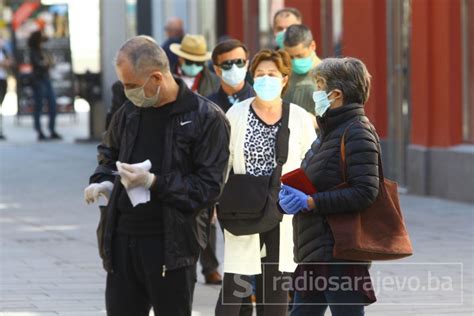 Foto Pro Etali Smo Glavnim Bh Gradom Sarajlije Pod Maskama