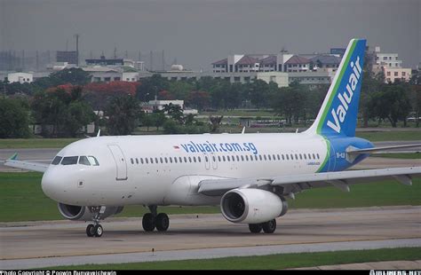 Airbus A320 232 Valuair Aviation Photo 0583624