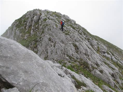 Escursionismo A 360 Pania Secca Cresta Nord Pizzo Delle Saette E