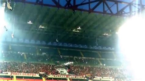 Derby Aprile 2015 Coreografia Curva Sud Milan Youtube