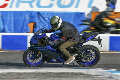 Yzf R R Ss