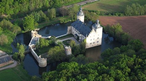 Pin By Castlehunting On Germany North Rhine Westphalia House Styles