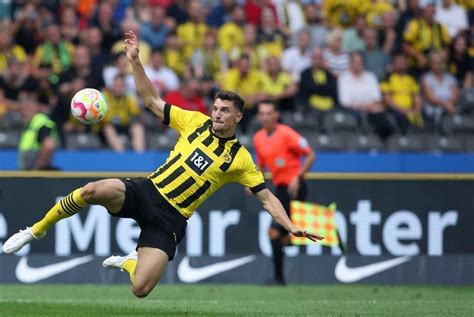 Mercato Thomas Meunier Lex D Fenseur Du Psg Quitte Dortmund Et Va S