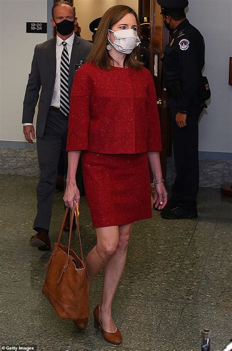 How Amy Coney Barrett dressed to impress women at SCOTUS hearings ...