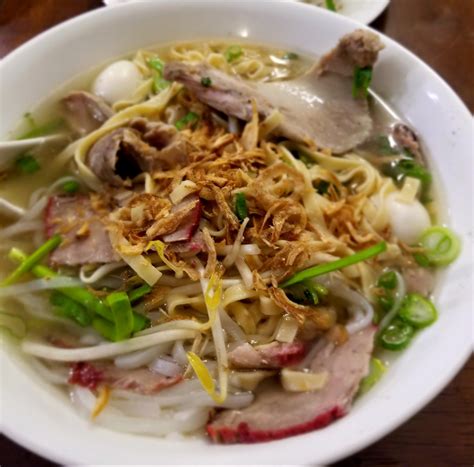 Katie's Test Kitchen - Hủ Tiếu Mì Instant Pot