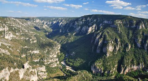 Le Gr Gorges Et Vall E Du Tarn Tourisme Aveyron