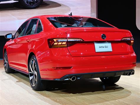 2019 Volkswagen Jetta Gli First Look Kelley Blue Book