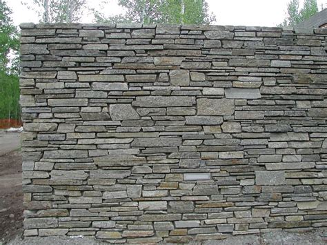 Camberly Natural Thin Stone Veneer Quarry Mill