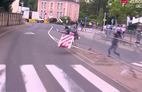 Video Dur Sima Ca Da De Bauke Mollema En La Etapa Del Tour De