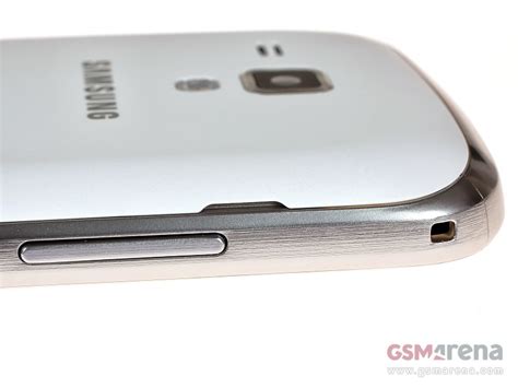 Samsung Galaxy S Duos S7562 Pictures Official Photos