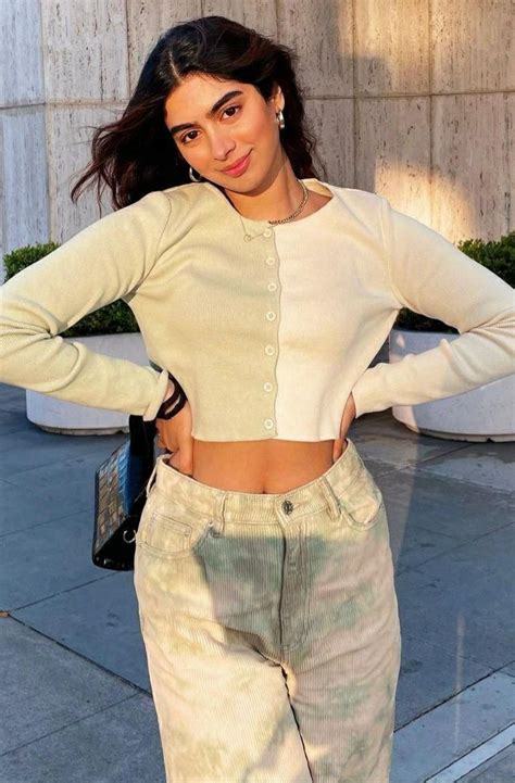 Khushi Kapoor Bikini Pics Khushi Kapoor Hd Pic