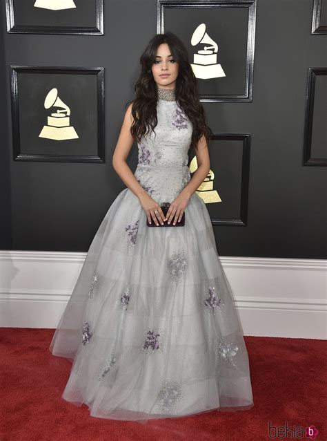 Camila Cabello En La Alfombra Roja De Los Premios Grammy 2017 Alfombra Roja De Los Premios