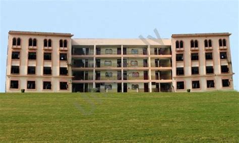 Vanasthali Public School(VPS), Mayur Vihar Phase 3, Delhi: Fee ...