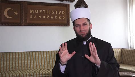 Izdvajanje Zekata I Sadekatu L Fitra U Bejtu L Mal Islamske Zajednice