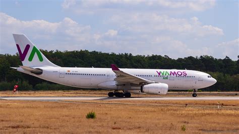 Ec Nck Wamos Air Airbus A Hermann Maurer Flickr