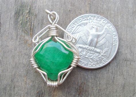 emerald pendant colombian emerald