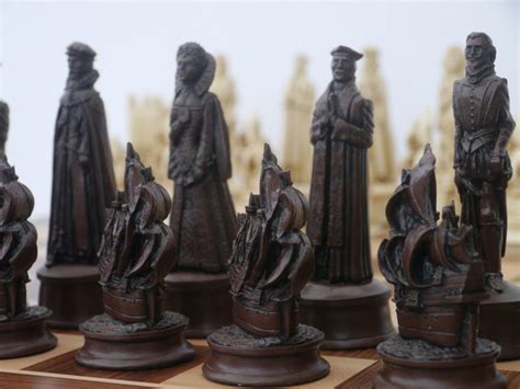 Berkeley Chess Ltd Elizabethan Chess Set Ivory And Brown