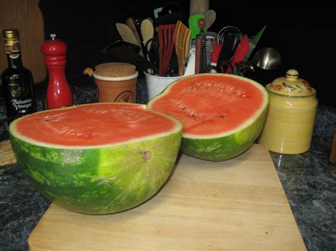 How To Slice A Watermelon Perfectly Mom 4 Real