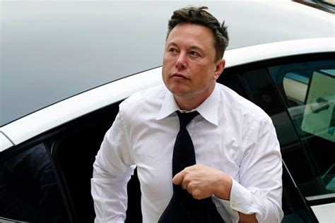 Elon Musk Sells 3 58b Worth Of Tesla Stock Purpose Unknown The