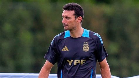 Las incógnitas de Scaloni para el debut de la Selección Argentina en la