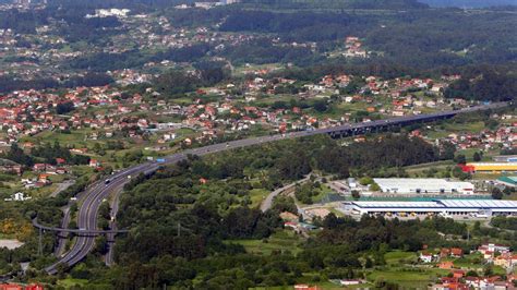 Accidentes De Tr Fico En Vigo Un Joven Herido En Un Aparatoso