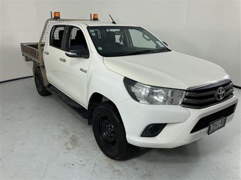 Used Toyota Hilux Sr Td Dc Whangarei At Turners Cars