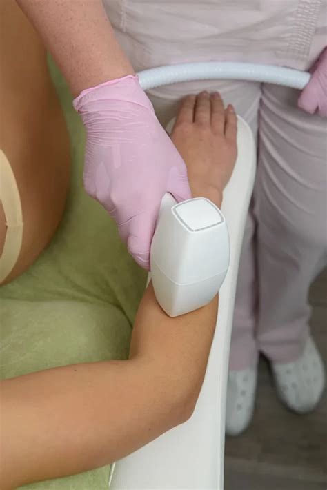 Laser Hair Removal Should You Pluck Or Wax After Treatment