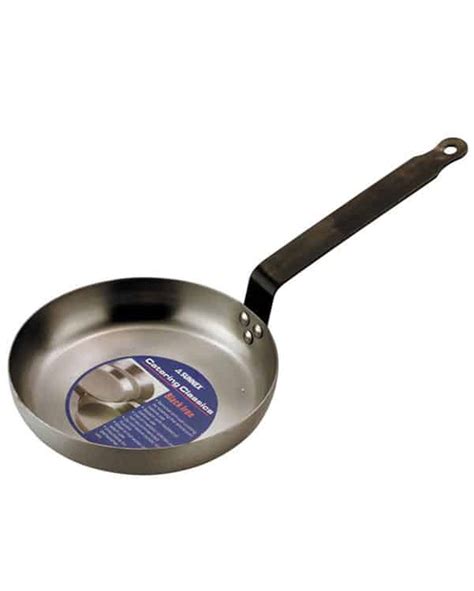 Sunnex® Black Iron Omelette Pan 20cm | YAMZAR Hospitality Supplies