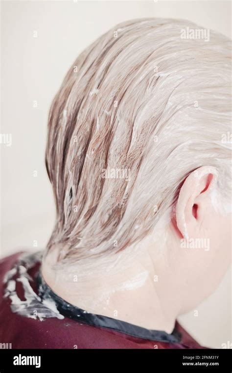 Woman Short Blonde Hair Back View Hi Res Stock Photography And Images