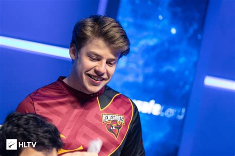 Em Jogo Acirrado Renegades Vence FaZe Clan E Fica Perto Dos Playoffs