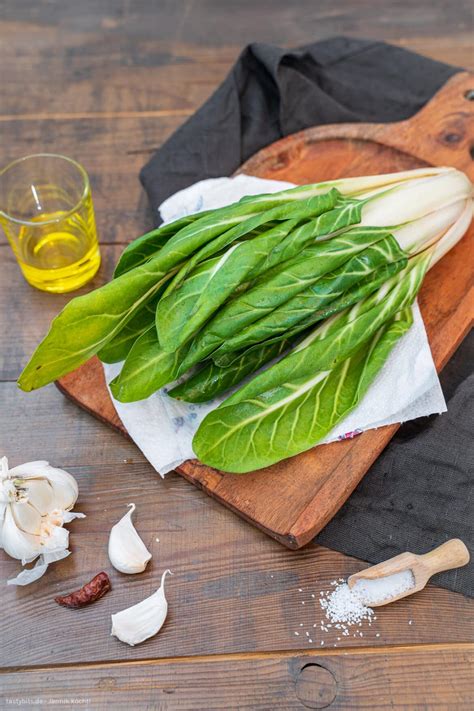 Mangold Zubereiten Rezept Nach Italienischer Art Tastybits De