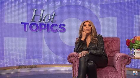 Wendy Williams Bringing Iconic Purple Chair Over To New Podcast