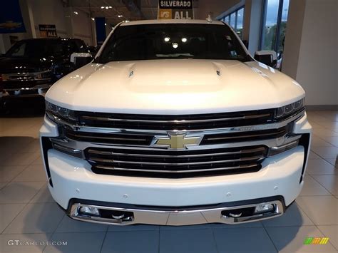 2019 Iridescent Pearl Tricoat Chevrolet Silverado 1500 High Country