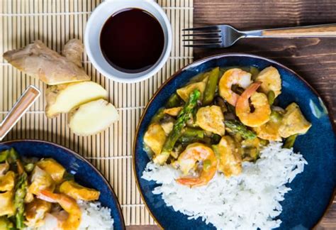 Chicken And Shrimp Curry Recipe Food Fanatic