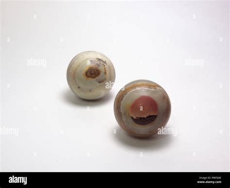 Natural Stone Spheres Hi Res Stock Photography And Images Alamy