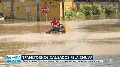 BATV Salvador Chuva continua em Salvador já choveu mais de 25