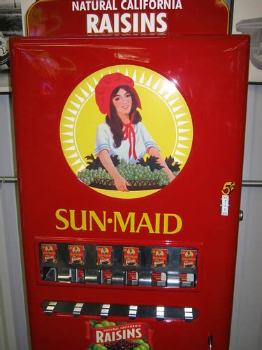 Sun Maid Raisins Vending Machine Photo Taken Bruce Weine Flickr