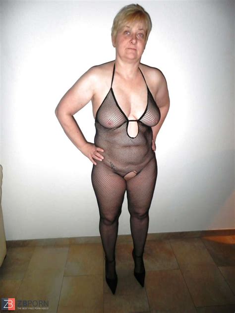 Devote Mummy Hure ZB Porn