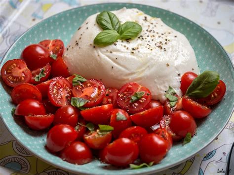 La Fabrique De Lola Aussi Simple Qu Une Burrata Tomates Cerises