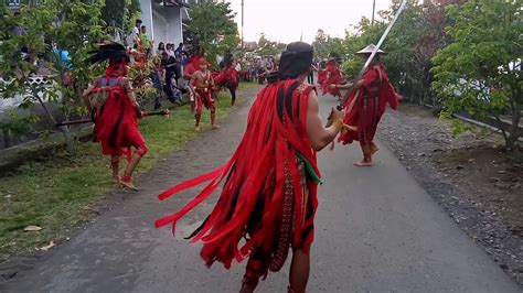 Tarian Perang Kabasaran Minahasa YouTube