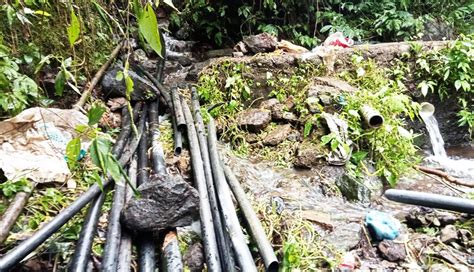 Nusabali Warga Desa Les Diduga Rusak Pipa Pam Warga Desa Siakin