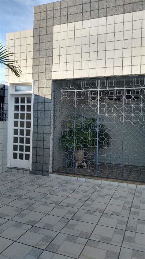 Casa Venda Em Rua P Blica M Quartos Banheiros Vagas