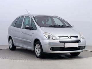 Citroën Xsara Picasso 1 6 16V 80kW MPV benzin MPV benzin YAUTO cz