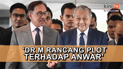 Dr M Tak Layak Cakap Soal Balas Budi Setpol Anwar